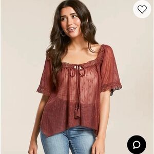 Apple butter square-neck lacy top — worn once!